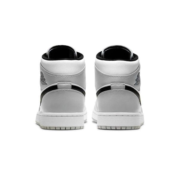 Air Jordan 1 Mid “Light Smoke Grey”