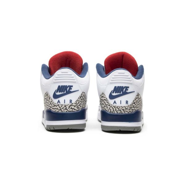 Air Jordan 3 Retro OG ‘True Blue’