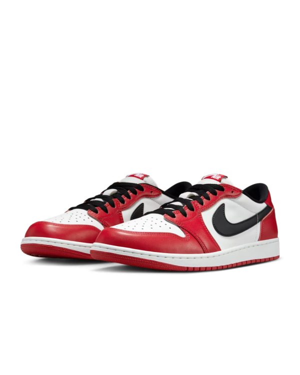Air Jordan 1 Low OG “Chicago” 2025