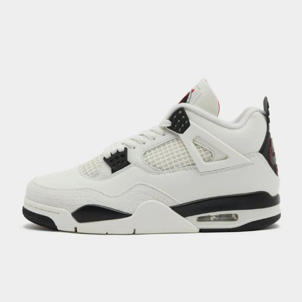 Air Jordan 4 “Flight Club”
