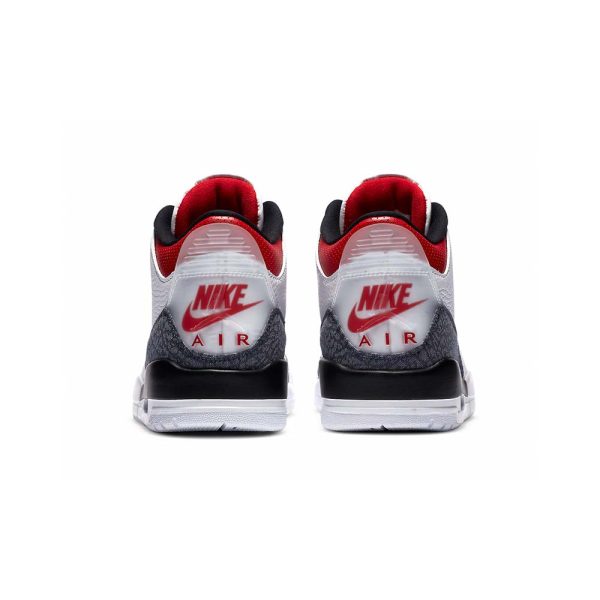 Air Jordan 3 SE Denim ‘Fire Red’